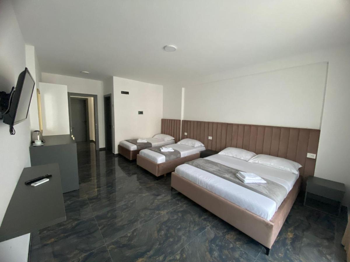 Leodori 3 Suites Shëngjin Extérieur photo