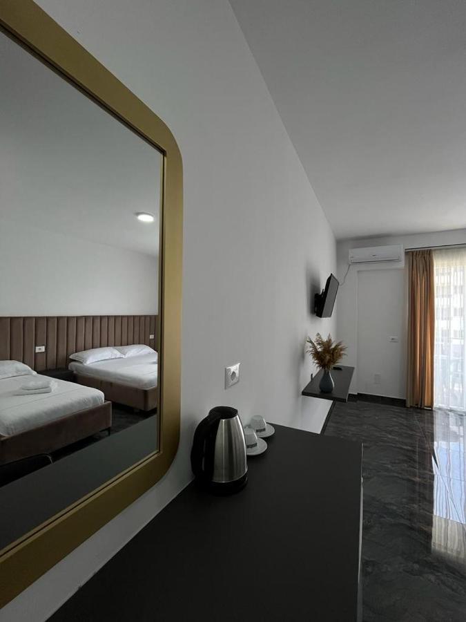 Leodori 3 Suites Shëngjin Extérieur photo